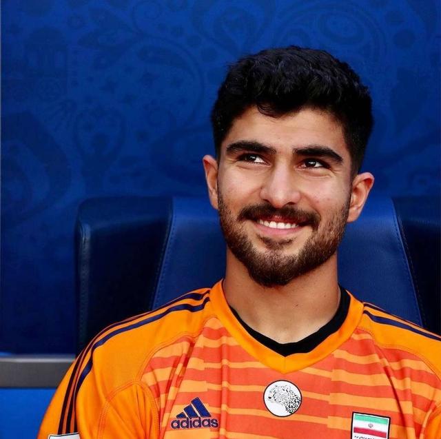  国足场均跑动距离 